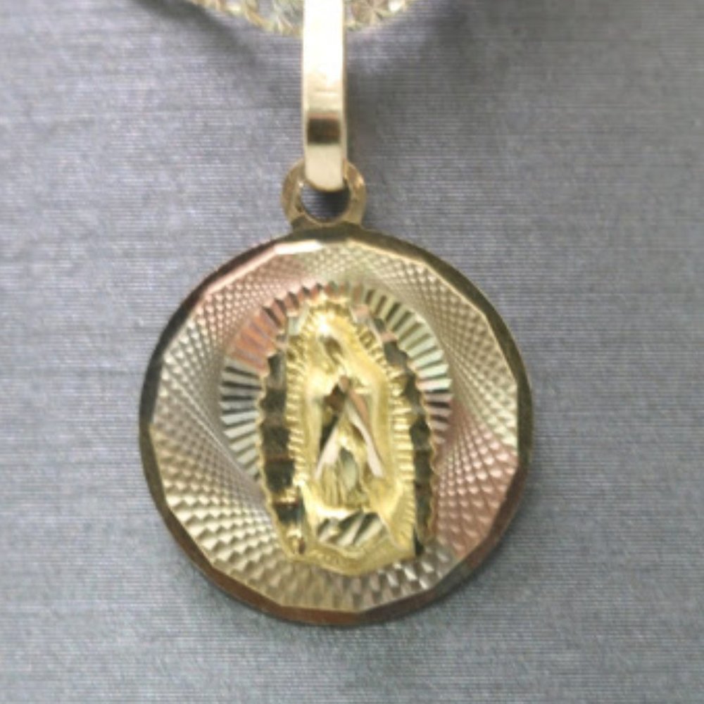 14kt Tri-tone Virgin Mary Circular Pendant with 14kt Tri-tone Trace Chain